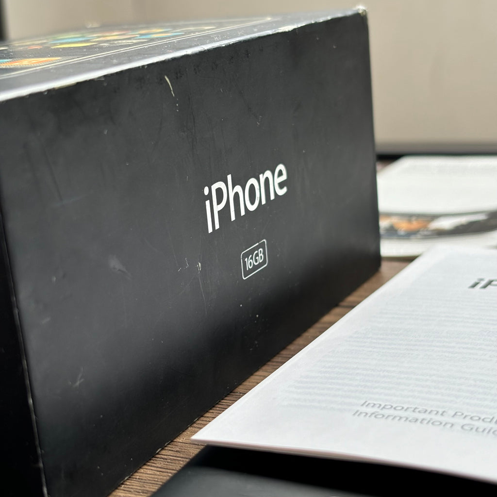 Apple iPhone 2G First Generation Complete Set | SlickSmith Technology